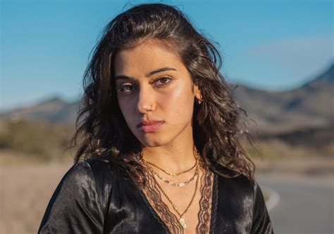 where is sara saffari from|Sara Saffari – Age, Bio, Height, Weight, Boyfriend,。